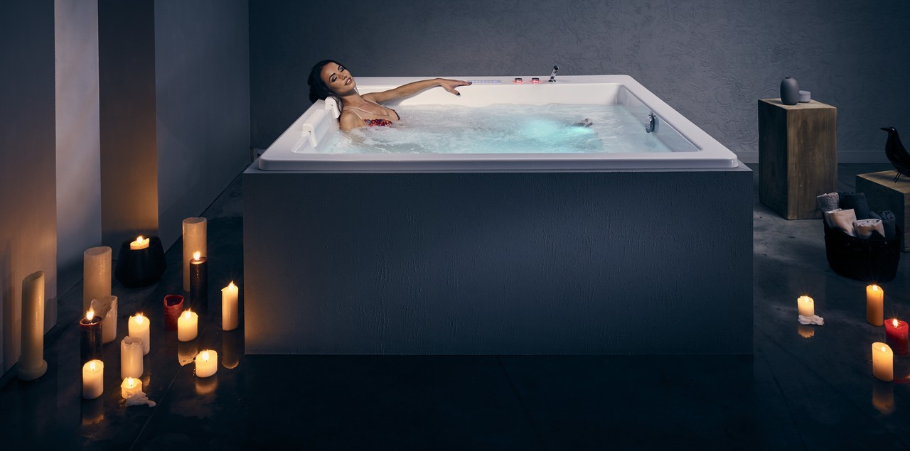 Aquatica Lacus-Wht Drop-In HydroRelax Pro Jetted Bathtub 